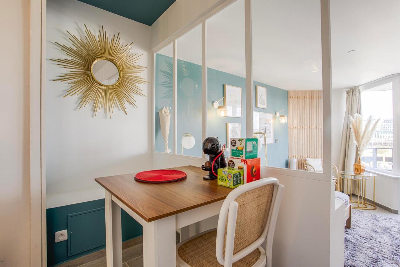 La Rev'Rie - Vue Sur Mer Avec Balcon โดวีลล์ ภายนอก รูปภาพ